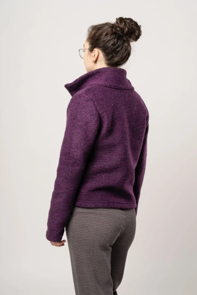 Wolljacke für Damen in Lila Rückansicht