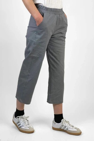 Schlupfhose für Damen Baumwolle in Grau-Schwarz fein strukturiert mit elastischem Bund seitliche Ansicht