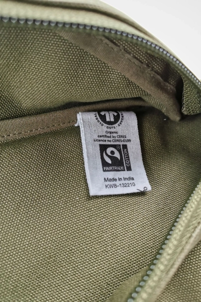 Gürteltasche "Hip Bag Melawear" Bio Canvas 3 Liter grün Ansicht Detail Gots Logo