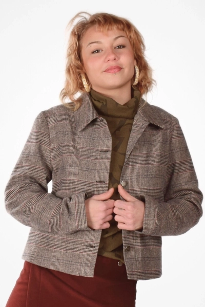 Karierte kurze Jacke für Damen – Trachten-Stil - Adrett