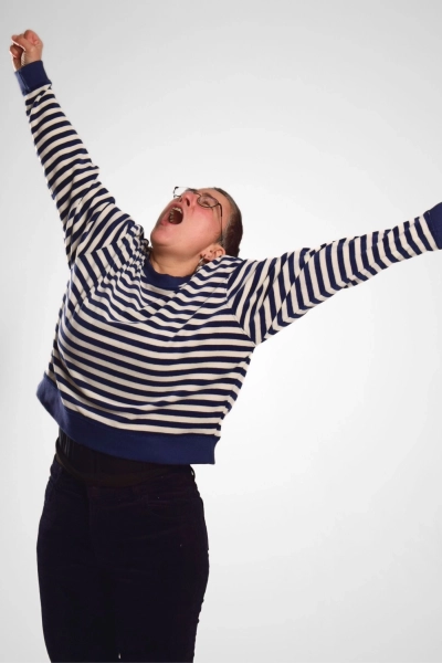 Fairer Samt Pullover Damen Blau Beige Streifen – Nicki – Potatoes