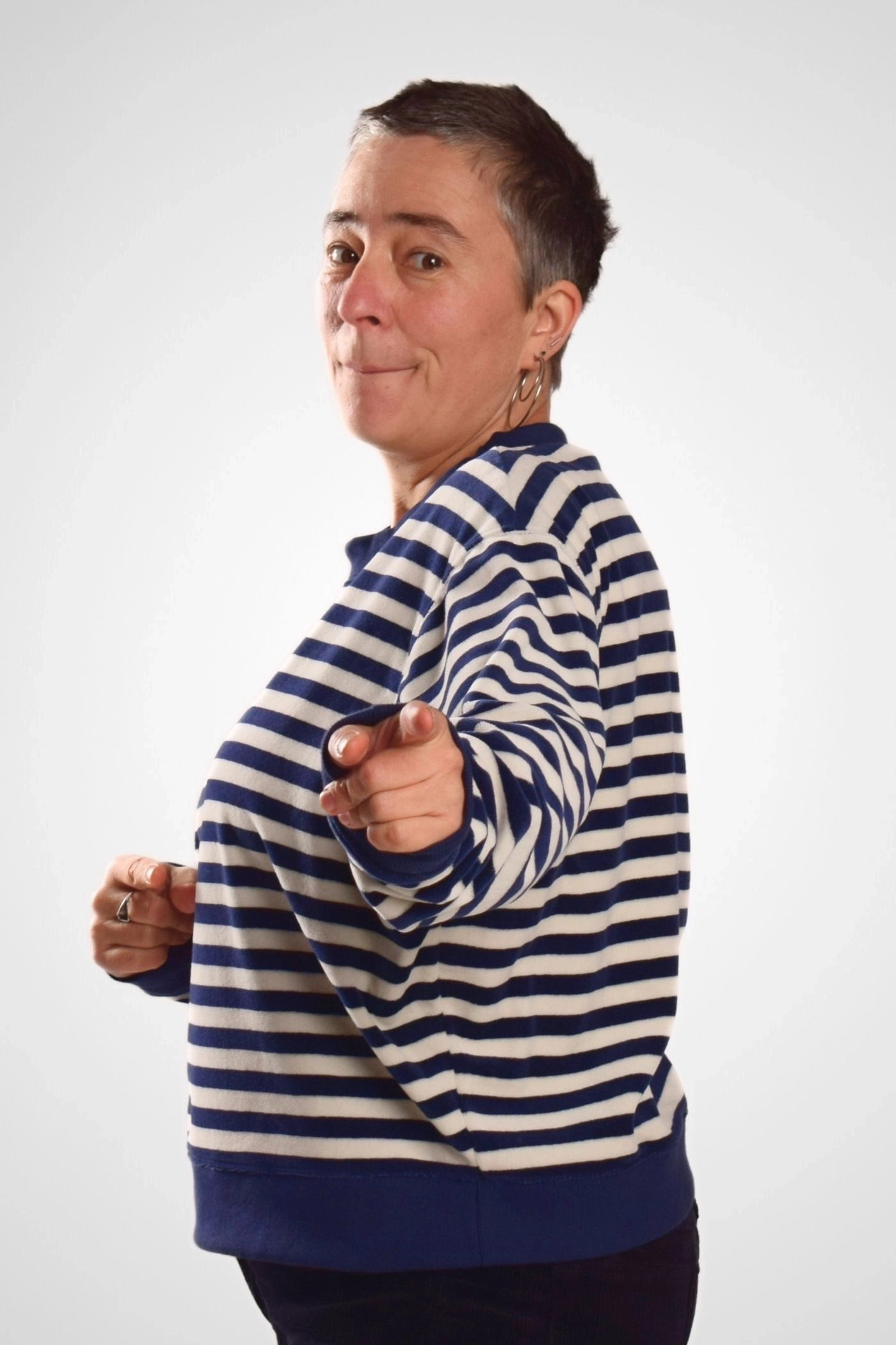 Fairer Samt Pullover Damen Blau Beige Streifen – Nicki – Potatoes