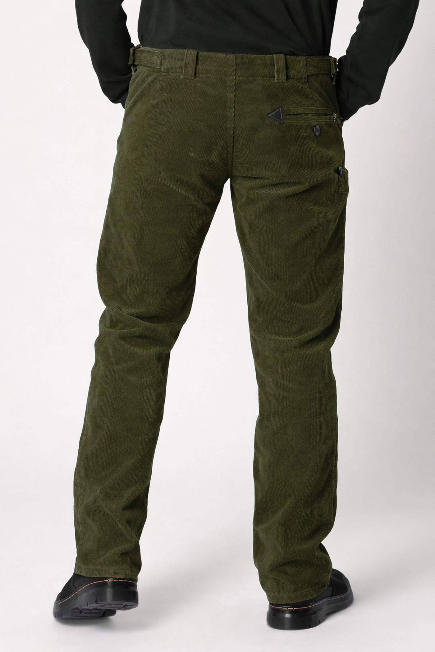 Zimmermann Cordhose für Herren olivgrün - Helden & Halunken - Ansicht Rückseite