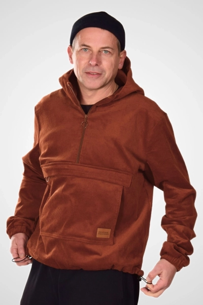 Schlupfjacke aus Cord von Helden & Halunken frontal dargestellt mit geöffnetem Reißverschluss