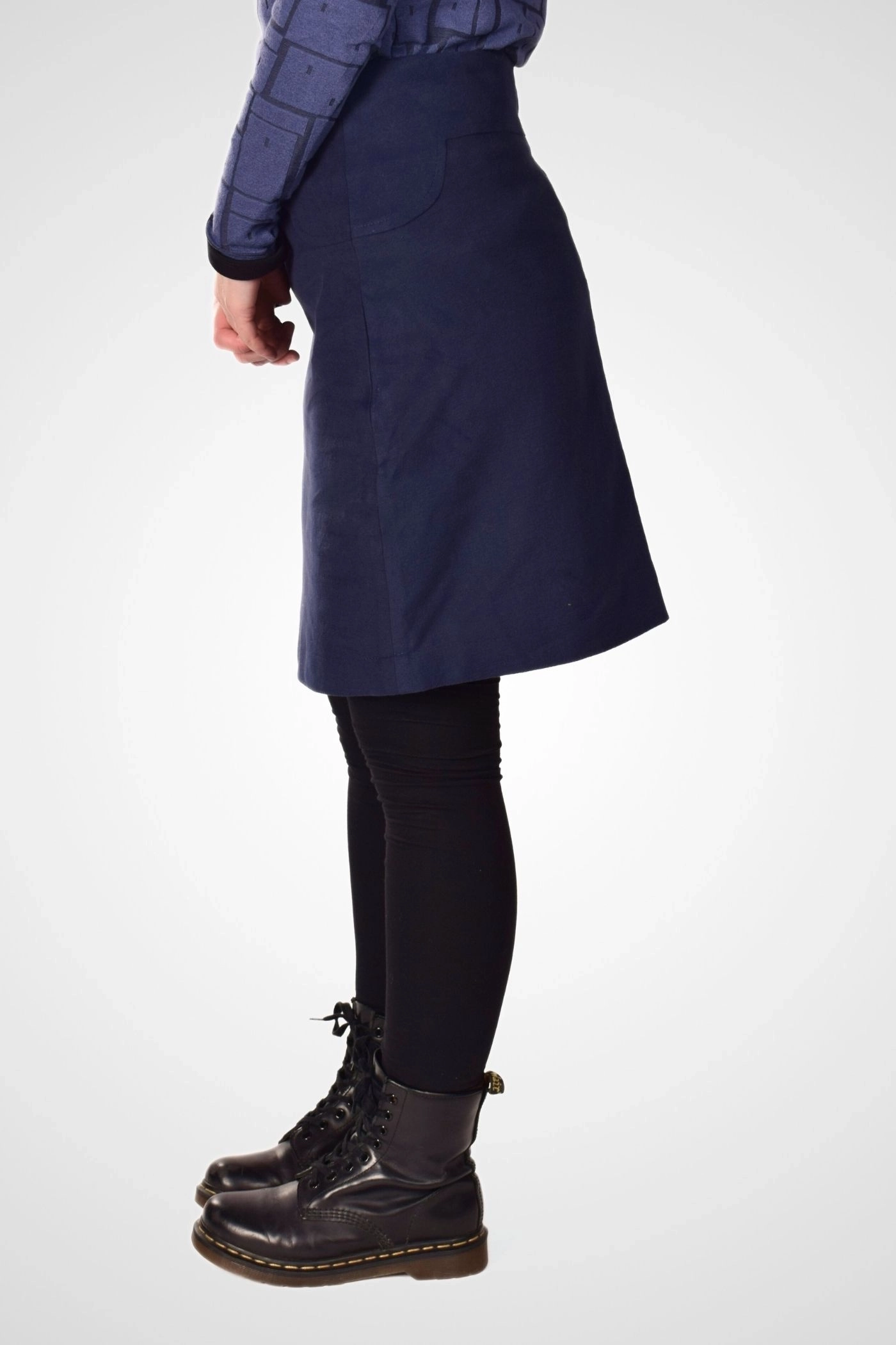 Gefütterter Baumwollrock aus Peau de Pêche von Potatoes, Seitenprofil