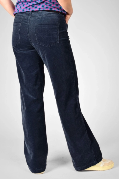 Mid Waist Cordhose "Marlene" in Dunkelblau Rückansicht