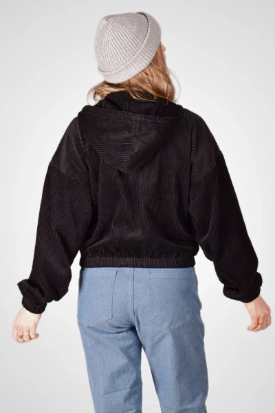 schwarze Cordjacke "Jenny" mit Kapuze von hinten