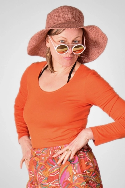 Langarmshirt "Elsa" in Orange von vorne