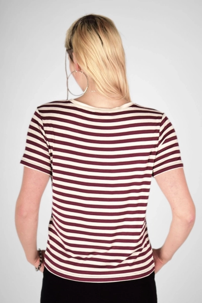 T-Shirt "Karo" aus Viskose Bordeaux Beige gestreift - Rückansicht