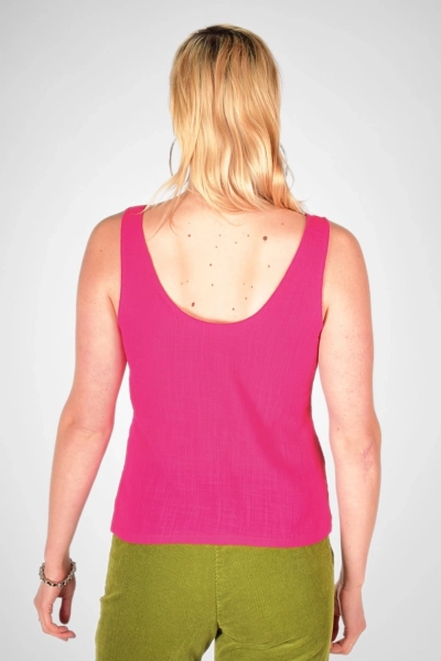 Tank Top "Sana" aus Baumwolle in Pink von hinten