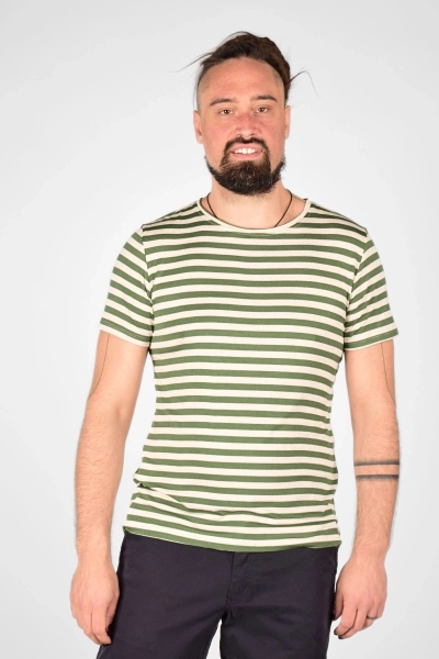 Viskose T-Shirt für Herren – grün-beige gestreift mit Rundhals