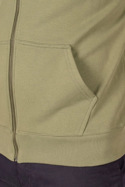 Detail der frontalen Eingriffstaschen von Jacke "Matthew" in grün