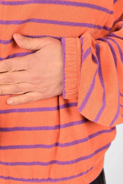 Detailansicht des Armbündchen als Gummizug von "Kittie" Jacke aus Frottee