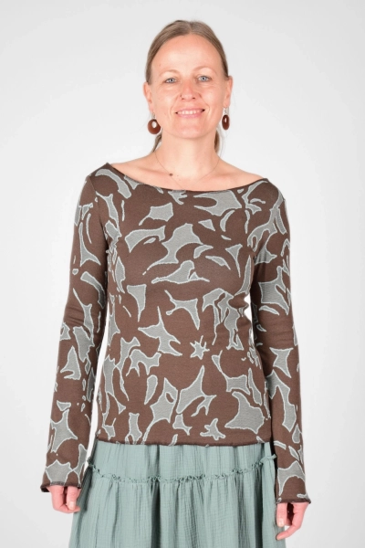Frontansicht von Langarmshirt "Lena" aus Viskose in braun gemustert