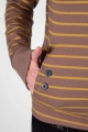Detail der Bauchtasche von Pullover "Esta" aus Baumwolle mit braun ocker Streifen