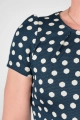 Detail vom Ärmel von Kleid "Kingsey" aus Viskose in Petrol mit Punkten