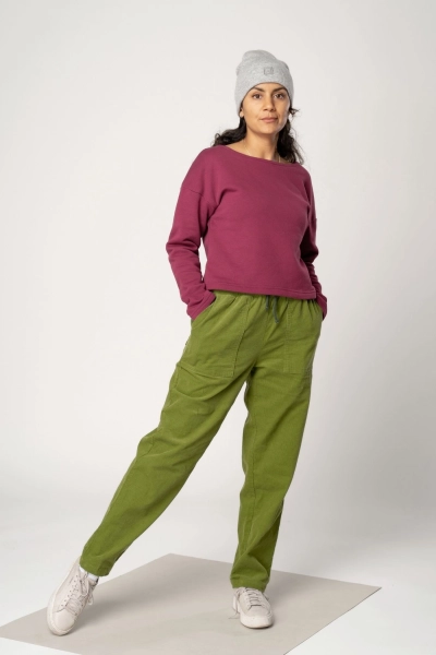 Cordhose für Damen - Joggpants in Grün - feiner Babycord
