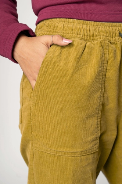 Schlupfhose aus Cord für Damen in Gelb - Slow Fashion