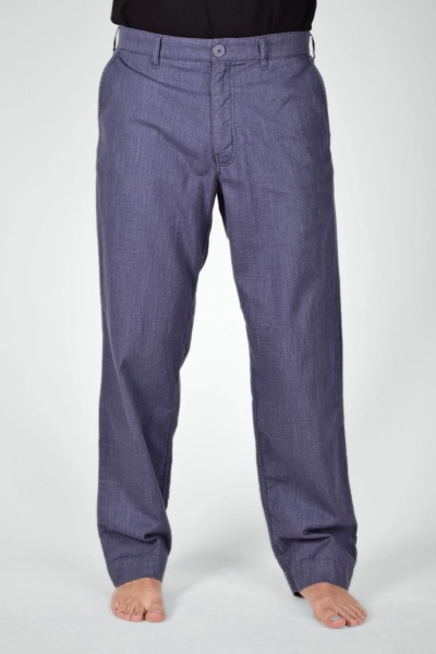 zweite Frontansicht der Chino Hose "Konrad" aus Leinen in blau