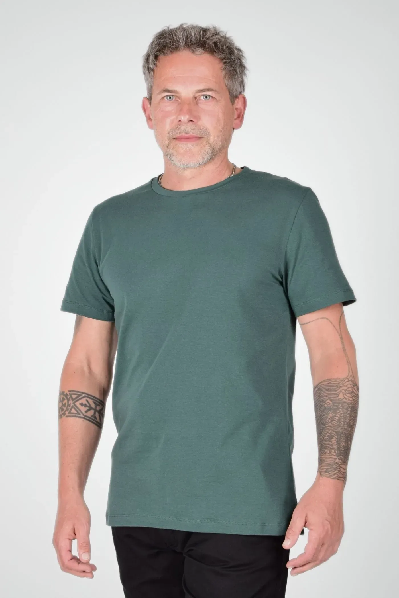 Nachhaltiges T-Shirt für Herren - Baumwolle (Bio) in gewaschenem Grün