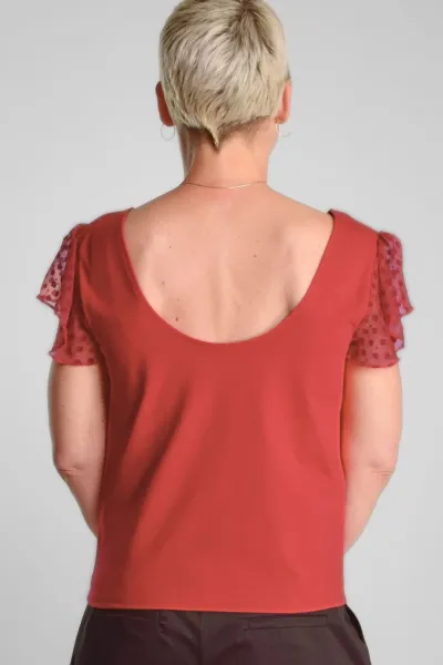 Rotes Bio Top für Damen – Bio-Baumwolle & Rüschen – Green Potatoes