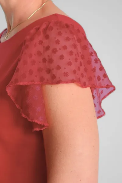 Rotes Bio Top für Damen – Bio-Baumwolle & Rüschen – Green Potatoes