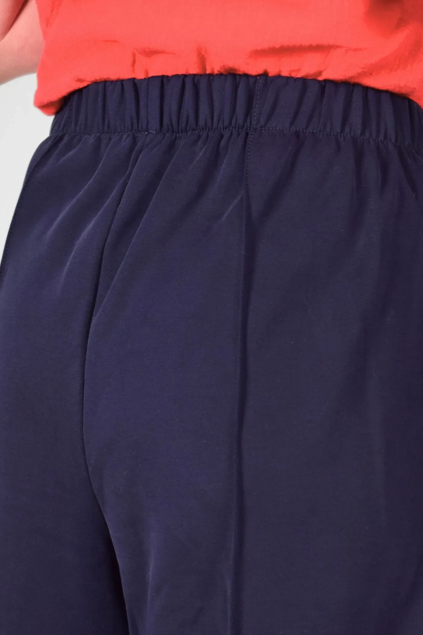 Weite Unisex-Schlupfhose aus Modal in Blau - Slow Fashion