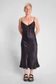 Langes A-Linien Kleid aus Viskose - schwarz - Potatoes