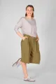 Bundfalten Shorts für Damen oliv - fair produziert kaufen