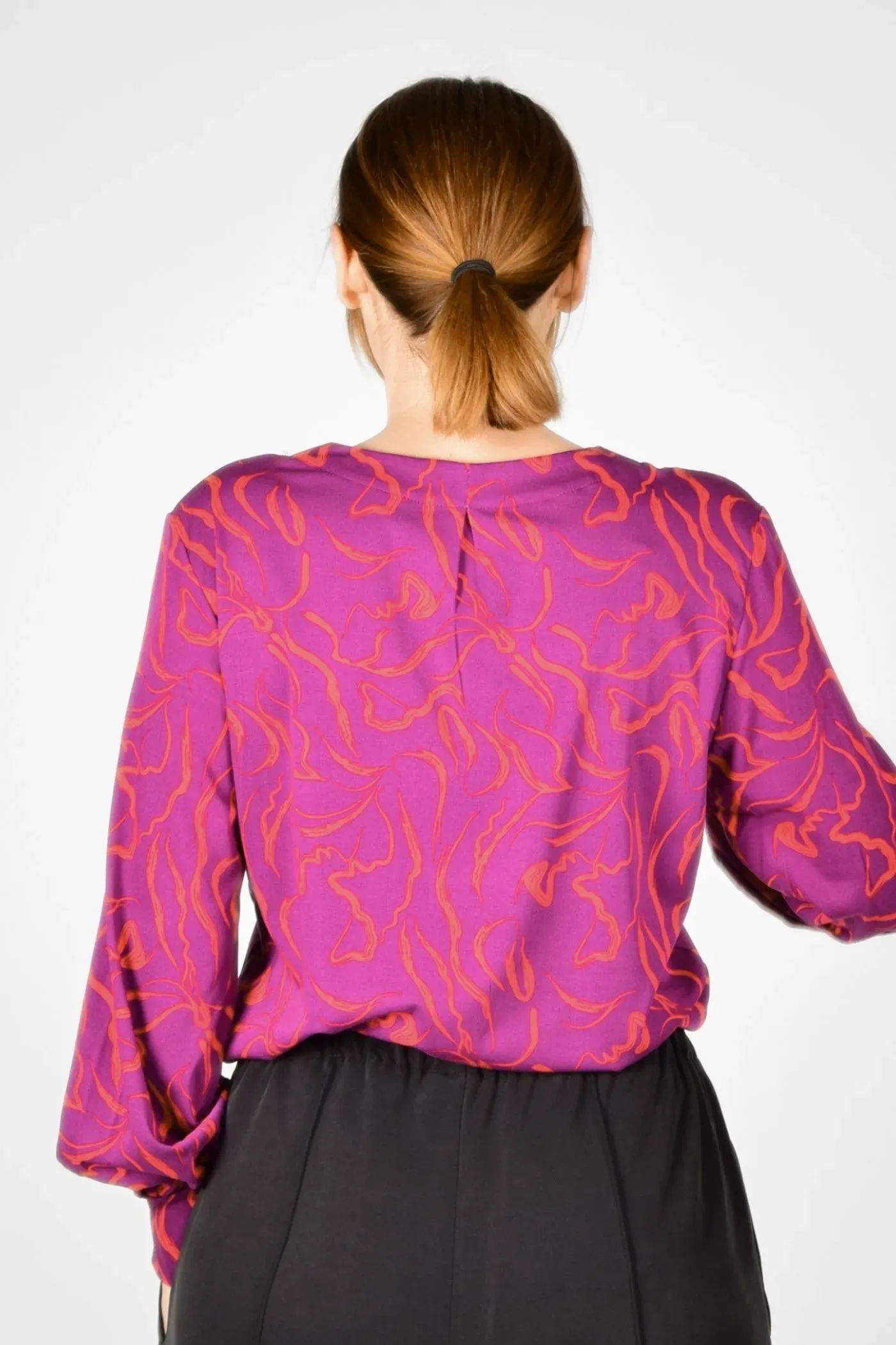 Viskose Bluse für Damen Langarm - Rot Violett Muster - Adrett