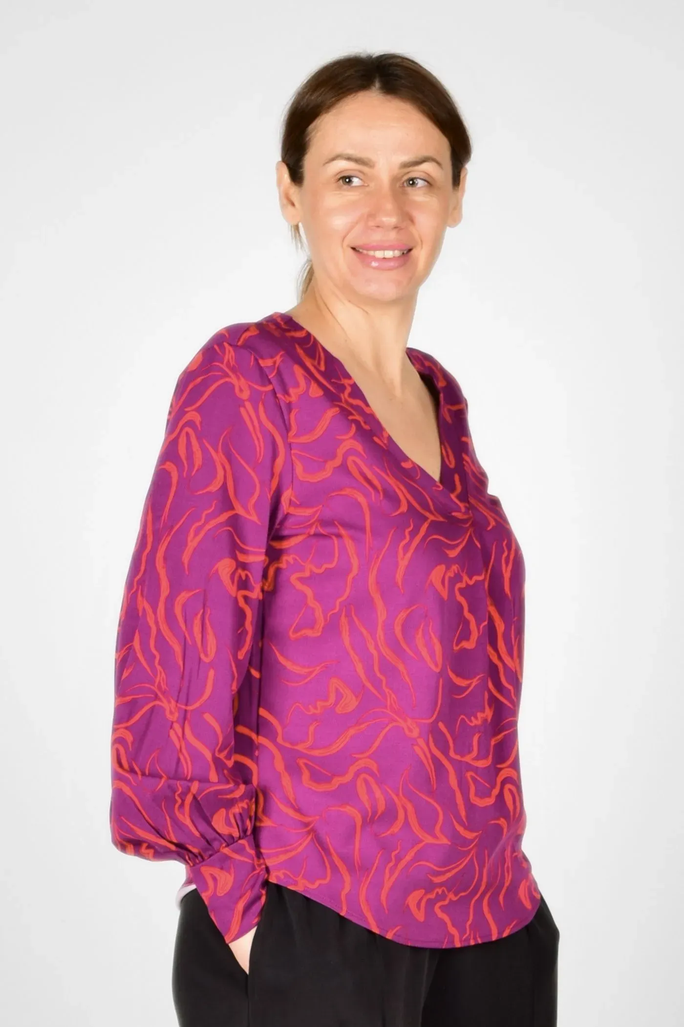 Viskose Bluse für Damen Langarm - Rot Violett Muster - Adrett