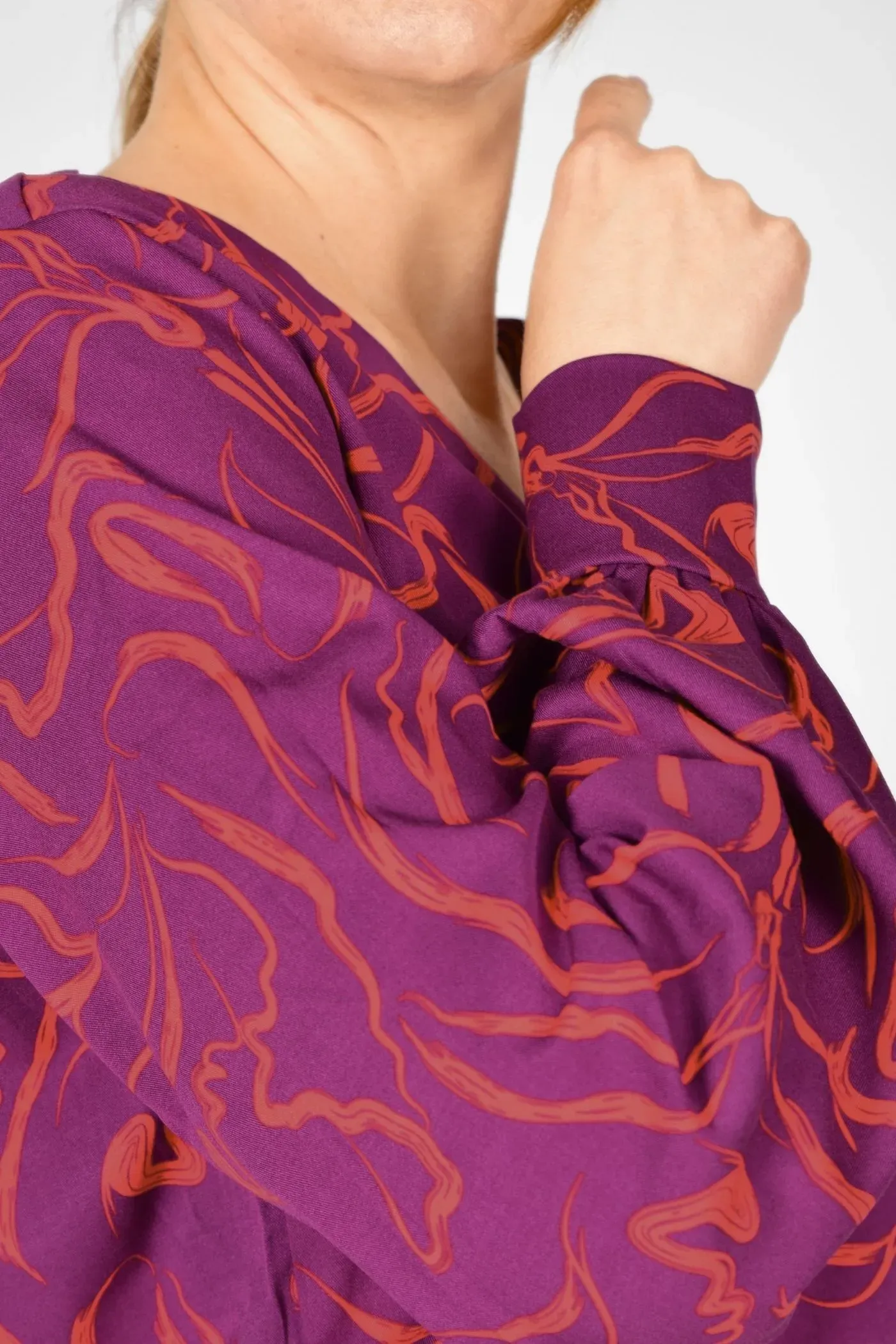 Viskose Bluse für Damen Langarm - Rot Violett Muster - Adrett