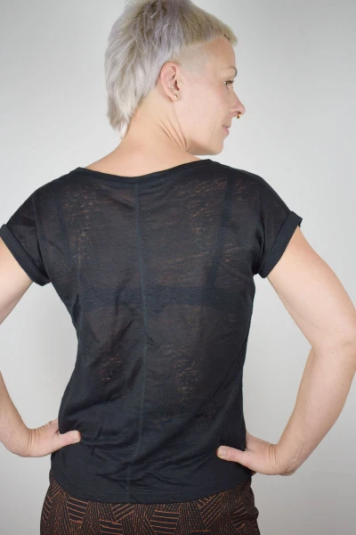 Schwarzes Leinen T-Shirt für Damen Frontansicht