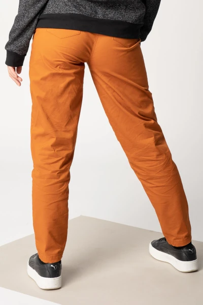 High Waist Hose für Damen in Orange Ansicht seitlich von vorne