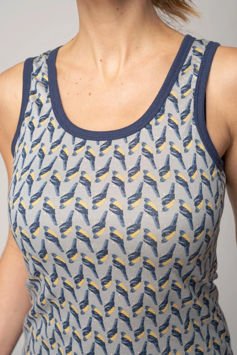 Tanktop Blau für Damen mit Papageien Muster Detailansicht Front