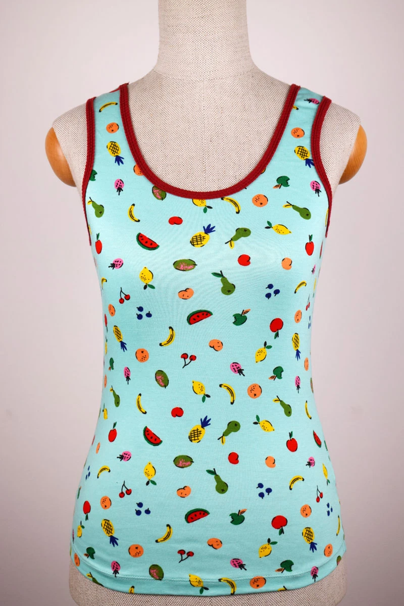 Tanktop Damen Hellblau mit Früchten Ansicht von vorne