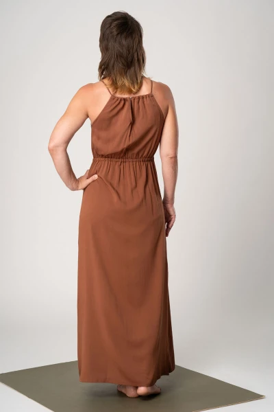 Maxikleid aus Viskose in Braun von Mrs.Hippie Frontansicht