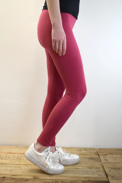 Nachhaltige Leggings aus Bio-Baumwolle in Pink Ansicht linke Seite