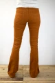 Bootcut Hose für Damen aus Cord in Orange Ansicht von hinten