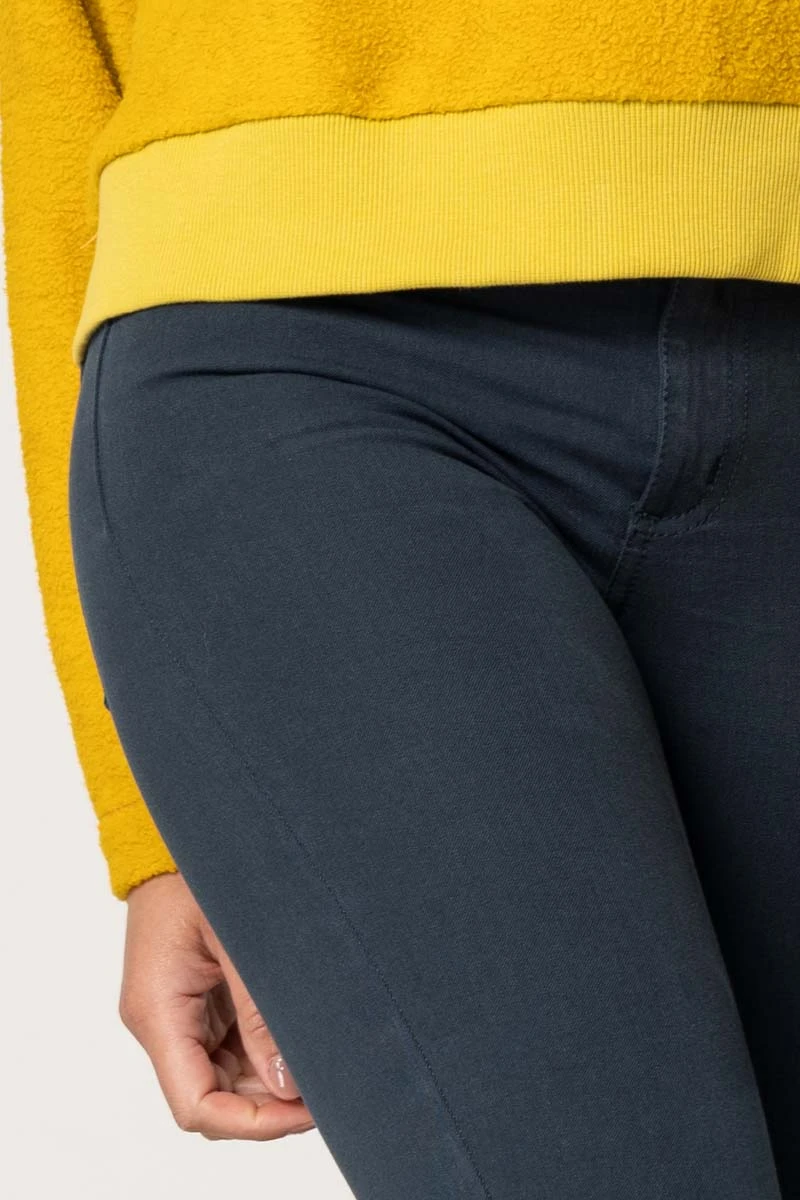 Bootcut Hose für Damen in Petrol Detailansicht