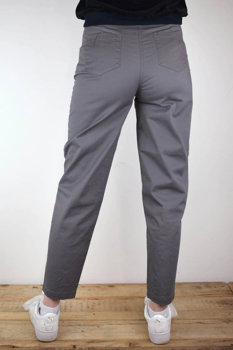 High Waist Hose für Damen im Mom-Style Baumwolle Grau Rückansicht