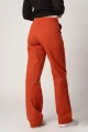 Lange Damenhose mit weitem Bein in Orange-Rot Ansicht seitlich von hinten