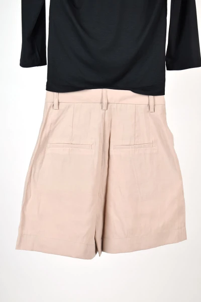 Damenshorts aus Viskose in Beige Ansicht Front