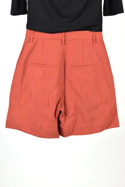 Cupro Shorts für Damen in Orangerot