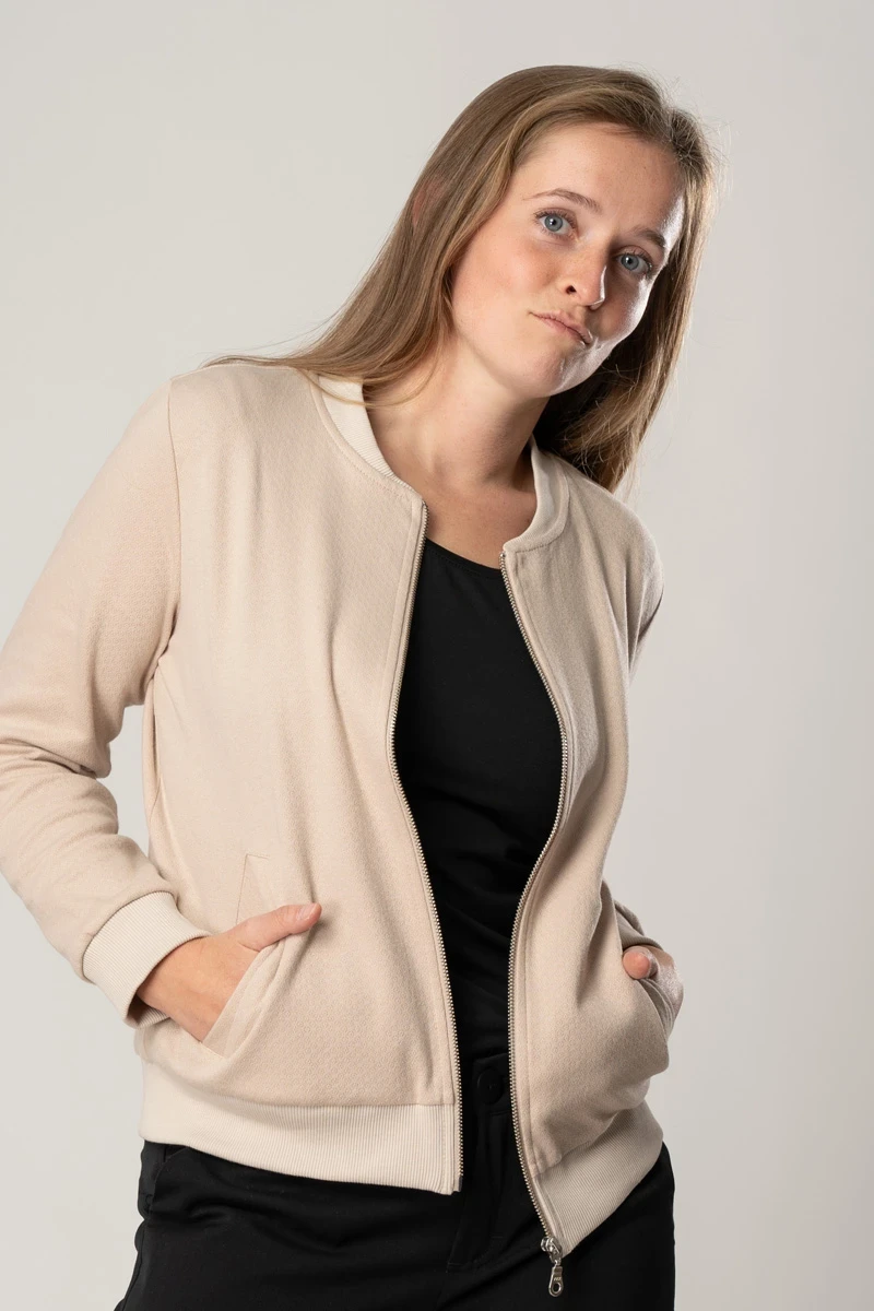 Damenblouson Beige Frontansicht