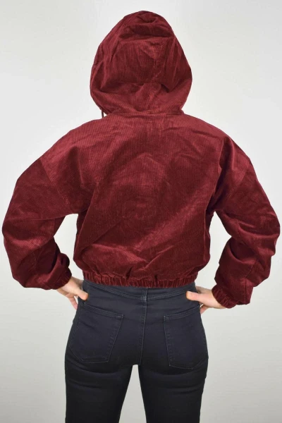 Kurze Cordjacke für Damen mit Kapuze in Weinrot