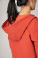 Sweatjacke aus Biobaumwolle in Rot Detailansicht Kapuze