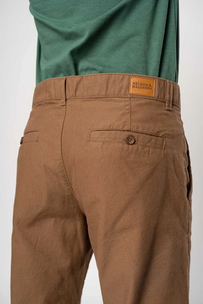 Chino Hose für Herren in Braun strukturiert - Helden & Halunken