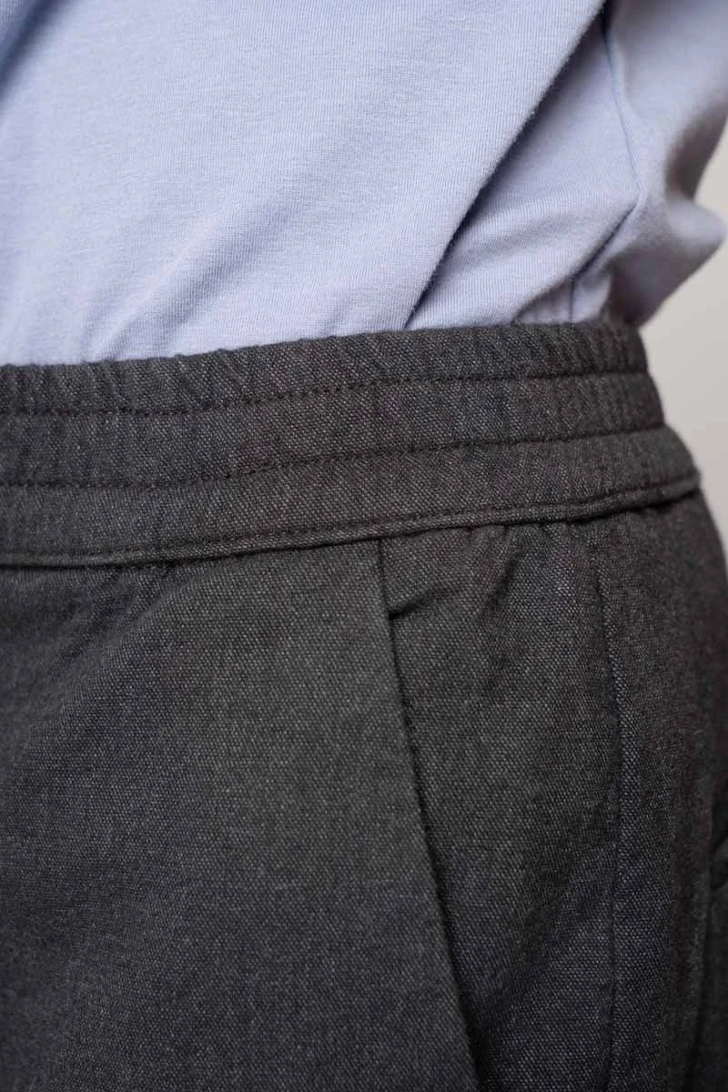 Joggpants für Herren aus Baumwolle Anthrazit Detailansicht elastischer Bund