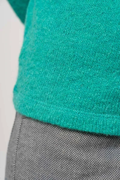 Pullover für Damen mit Stehkragen und Mohair-Anteil in Grün von Adrett Detailansicht Material